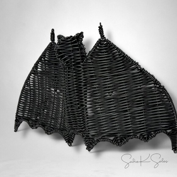 Woven Bat Tabletop Decor Black, 9.25", Halloween Way To Celebrate - Walmart - Picture 11 of 12